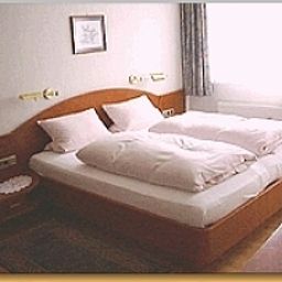 Chambre Gerichtsschänke Garni Fotos