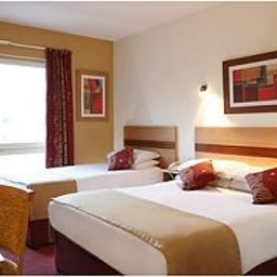 Zimmer Jurys Inn Galway Fotos
