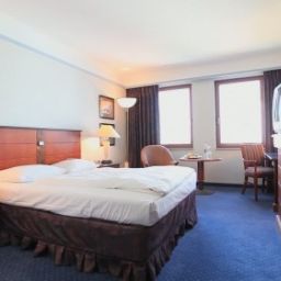  Copthorne Fotos