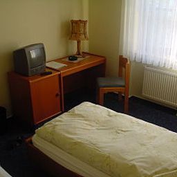 Chambre Hausener Dorfkrug Fotos