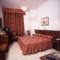Номер Reina Cristina Fotos