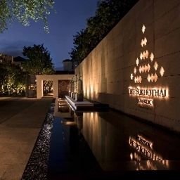 Exterior view The Sukhothai Fotos
