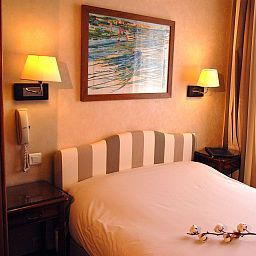 Zimmer Les Ajoncs d Or INTER-HOTEL Fotos