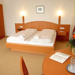 Chambre Neuwarft Fotos
