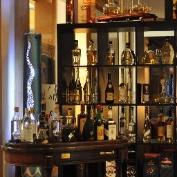 Bar Parkhotel Quellenhof Fotos