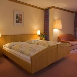  Parkhotel Quellenhof Fotos