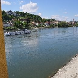 Vue Schloß Ort Fotos