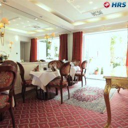 Breakfast room within restaurant Boulevard Fotos