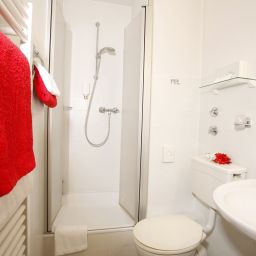 Cuarto de baño Korn by Centro Basic Fotos