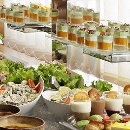 Sala colazione nel ristorante Pullman Abidjan Fotos