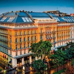 Vista exterior Grand Hotel Wien Fotos