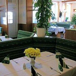 Зал для завтрака Melchendorf Gasthof Fotos