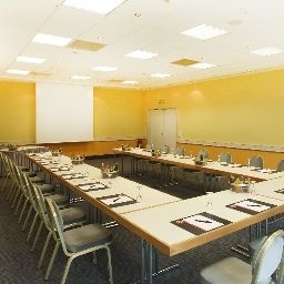 Sala congressi Ramada Fotos