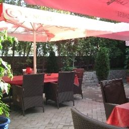 Garten Zum Goldenen Löwen Fotos
