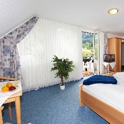Habitación con terraza Rameil-Flurschütz Fotos
