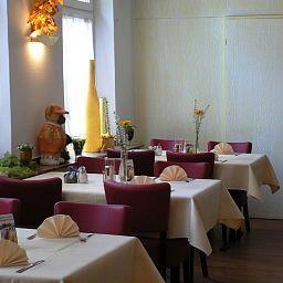 Конференц-зал Zum Rathaus Stadt-gut-Hotel Fotos