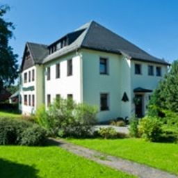 Außenansicht Augustusburg Fotos