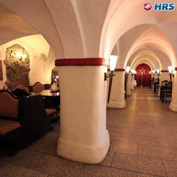 Sala de desayuno en el restaurante Schlosshotel Klaffenbach Fotos