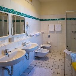 Bathroom Am Brühl Fotos