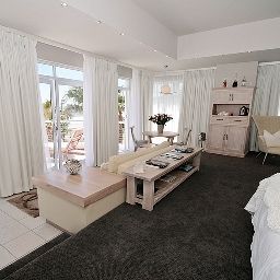 Suite The Bay Hotel Fotos