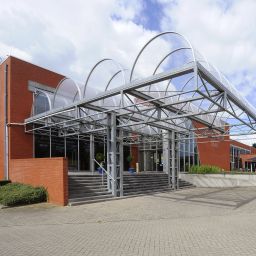 Exterior view Van der Valk Beveren Fotos