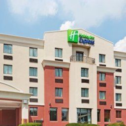 Außenansicht Days Inn Saugus Logan Airport Fotos