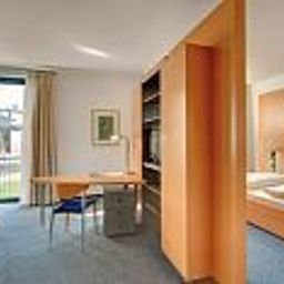 Suite TRYP Dusseldorf Airport Hotel Fotos