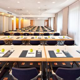 Salle de séminaires TRYP Dusseldorf Airport Hotel Fotos