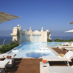 Basen Grand Hotel Principe Di Piemonte Fotos