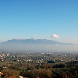 Widok z hotelu Corte di Bettona Relais Fotos