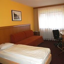 Room Hamburg Garni Fotos