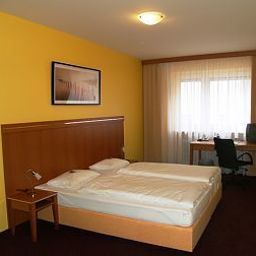 Room Hamburg Garni Fotos