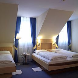 Family room Hauser An der Universität Fotos
