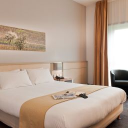  Alliance Hotel Tours Centre Fotos