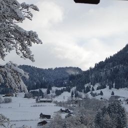  Bahnhof Fotos