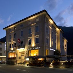 Exterior view Hotel Crusch Alba Fotos
