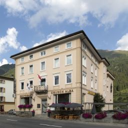 Exterior view Hotel Crusch Alba Fotos