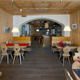 Bar Hotel Crusch Alba Fotos
