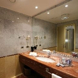 Badezimmer Carrobbio Fotos