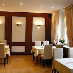 Breakfast room within restaurant Krone Fotos