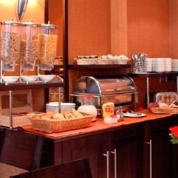 Buffet Nations St. Germain Regetel Fotos