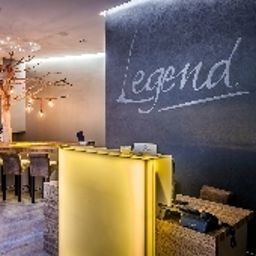 Recepción Legend Fotos