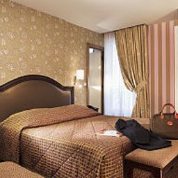 Junior suite Royal Saint Germain Fotos