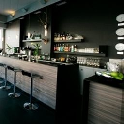 Bar Central Garni Fotos