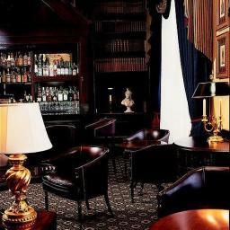 Restaurant The Rougemont Hotel by Thistle Fotos