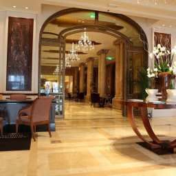 Hala Athenee Palace Hilton Bucharest hotel Fotos