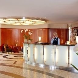 Reception Park Hotel Seaside Fotos