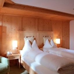 Suite junior Walliserhof Swiss Quality Fotos