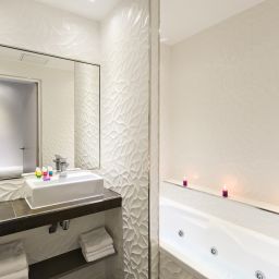 Salle de bains Jardins de Montmartre Fotos