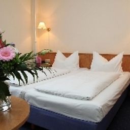 Chambre Im Europahaus Fotos